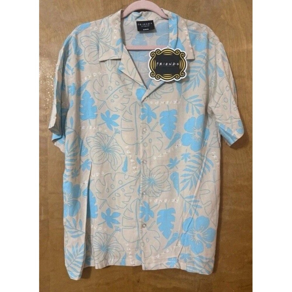 NWT, FRIENDS TV Show Hawaiian Style Men’s Size XL Button Shirt
